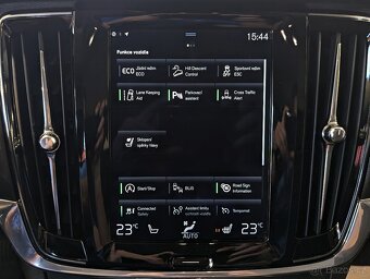Volvo V90 2.0D4 CROSS COUNTRY, AWD, A/T, DPH - 12