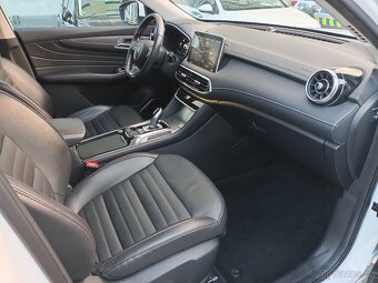 MG EHS PHEV Luxury 1.5 190kW AUT. 60tkm Panorama Virtual LED - 12