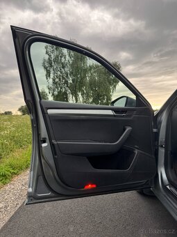 ŠKODA Superb, 2.0 TDI, 140kw, SUPER VÝBAVA - 12