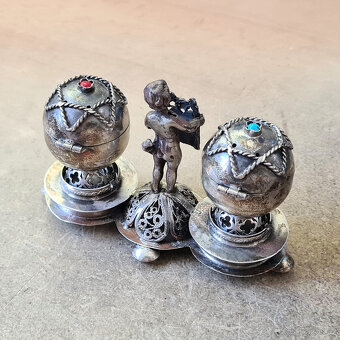 Ag židovské kořenky, figurální motiv, kameny tyrkys a korál, - 12
