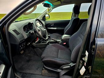 Toyota Hilux 3.0 D4D 4x4 - 12