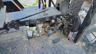 Traktor domácí výroby 4x4 prodám nebo vyměním - 12