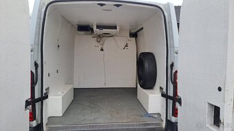 Renault Master 2.3DCi 81 kw r.v. 2014 chláďák Izoterm - 12
