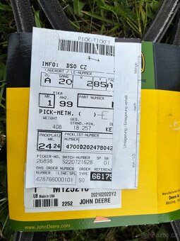 Zahradni trakturek John Deere - STX 38 - 12