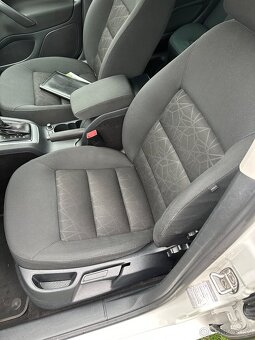 ŠKODA OCTAVIA COMBI 1.2 TSI-77KW-AUTOMAT - 12