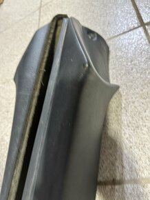 Bmw e 24, Bmw 635, ipur předních dveří po face - 12