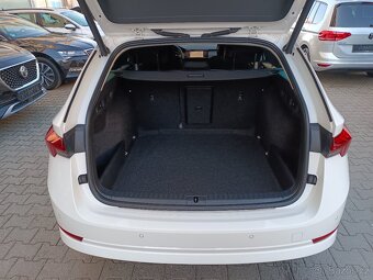 Škoda Octavia 4 2.0TDI 110kW DSG Virtual Matrix ACC DCC HUD - 12