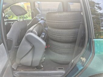 Ford galaxy 1.9 TDI - 12