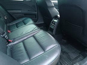 škoda superb  2.0tdi 125kw 4×4 - 12