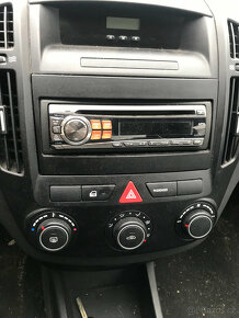 Kia Ceed 1,4i 16V 80kW 2008 MOTOR KO - dily z VOZU - 12