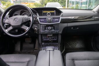 Mercedes-Benz E trieda Sedan 350 CDI BlueEFFICIENCY Elegance - 12