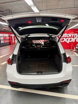 Mercedes-Benz GLE 300d 4MATIC AMG Night - 12