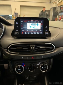 Fiat Tipo Cross 1.0 74 kW - 12