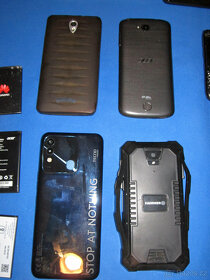 Mobily na díly, kryty, baterky - 12