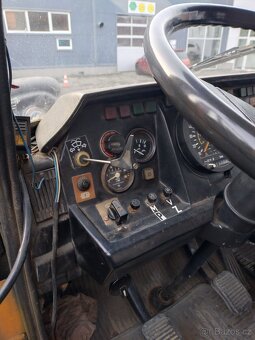 Tatra 815 sklápěč. V10 - 12
