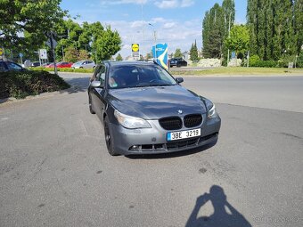 BMW 525d e61  manuál  pouze kosmetické vady prave dveře - 12