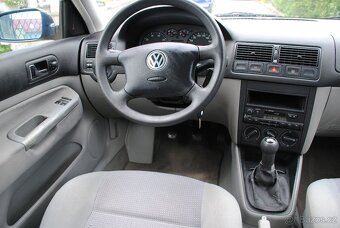 VW GOLF 4 1.4 55kW - klimatizace - naj. 148 000km - 12