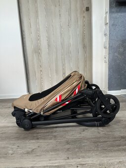 Cybex Mios 3.0 Karolina Kurkova - 12