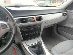 Díly BMW 320i N46 E90 - 12