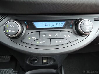 Toyota Yaris 1,5 Hybrid NAVI Kamera 2016 - 12