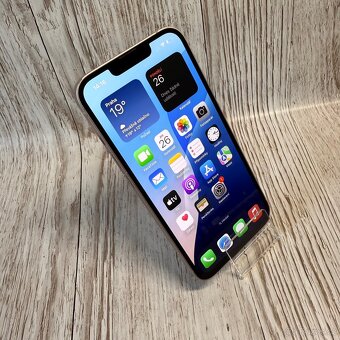 iPhone 13 128GB, růžový (12 měsíců záruka) - 12
