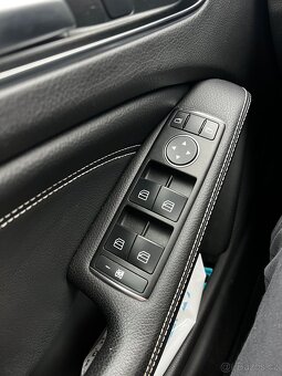 Mercedes A180 - 12