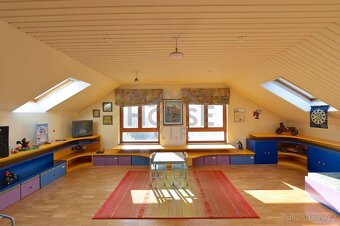 Prodej rodinného domu 7+1, 457 m2, Úhonice, Praha-západ. - 12