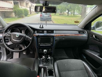 Škoda Superb II 1.9 77Kw - 12