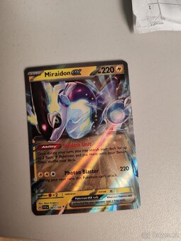 Pokémon karty ( NEJSOU FAKE) - 12