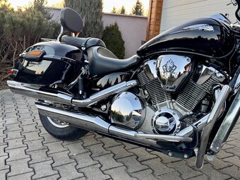 chopper Honda VTX 1800 Retro - 12