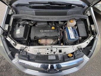 Opel Zafira B 1.6 benzín 77kW - 12