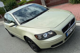 Volvo S40 2.0d - 12