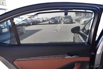 Škoda Superb 2.0 TDI 142kW 4x4 L&K TAŽNÉ DPH ČR 1.MAJITEL - 12