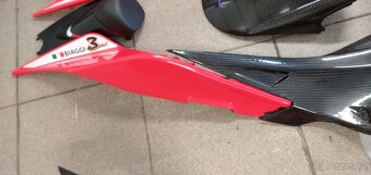 Aprilia tuono V4, RSV4 - 12