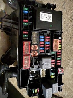 Toyota chr, corolla 1,8 hybrid - 12