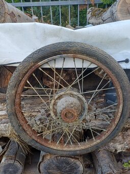 Brzdovy štít jawa - 12