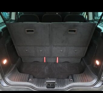 Ford Galaxy 2.0 107kW benzin 7mist - 12