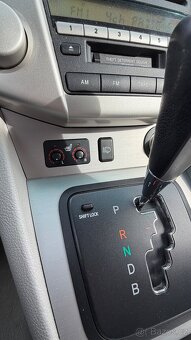 Lexus RX400h - 12