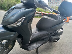 Piaggio Beverly 400 HPE (2022/11800km) - 12