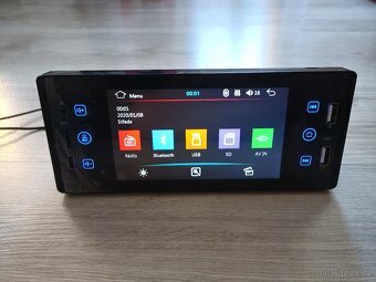 Dotykové 1din autorádio 5" s kamerou Bluetooth FM - 12