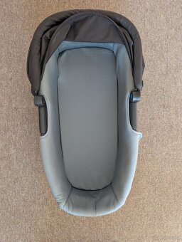 Thule korba Urban Glide Bassinet - 12