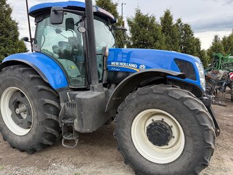 New Holland T7.260 rok vyroby 2014.  8100mth - 12