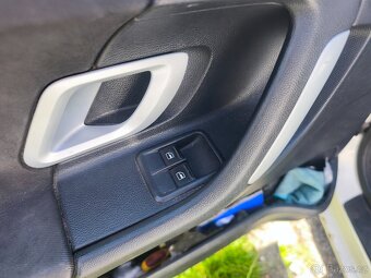Škoda fabia 2 combi 1,9 TDI - 12