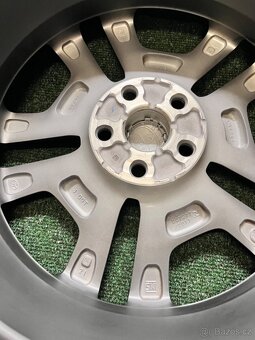 5x114,3 R19 Originál alu Toyota RAV4 5. Generace - JAKO NOVÉ - 12