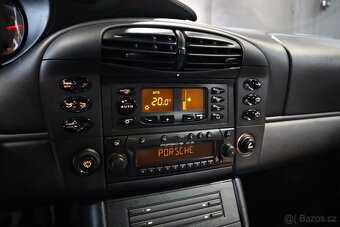 Porsche 911 996 Turbo (2001) - 12
