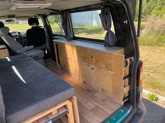 VW Transporter T5 2.0tdi 103kw, LONG verze, 9.míst - 12