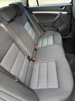 ŠKODA OCTAVIA 2 FACELIFT COMBi 1,4 TSi 122 koní. Cappucino - 12
