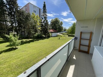 Částečně zařízený byt 2+kk / Kralupy nad Vltavou-Lobeček - 12