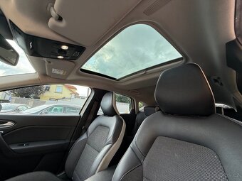 Renault Captur 1.3 - 1. Majitel, původ ČR  Top výbava  - 12