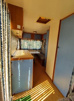 OBYTNÝ PŘÍVĚS ADRIA 415 PRO 4 OSOBY - 12